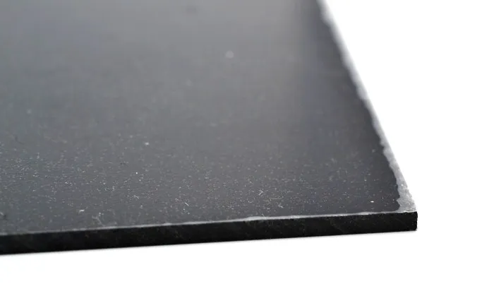 Hosco plast na pickguard, samolepiaci čierny 290 x 220 x 0,5 mm