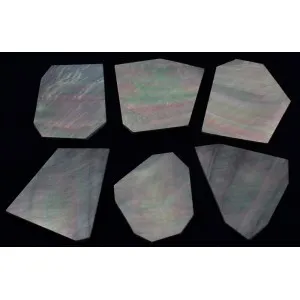 Perleťový materiál