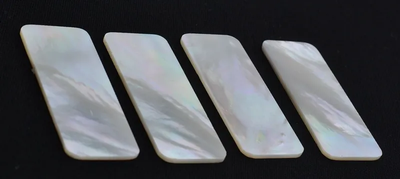 White Mother of Pearl Inlay Blank – Perleťový blok 50 x 20 x 1,5 mm