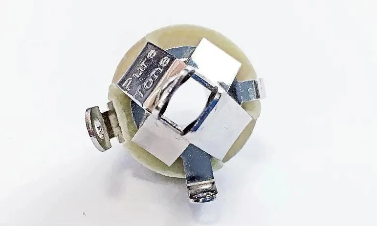 Pure Tone PTT1G Jack pre Gitaru Mono 1/4″ Zlatá