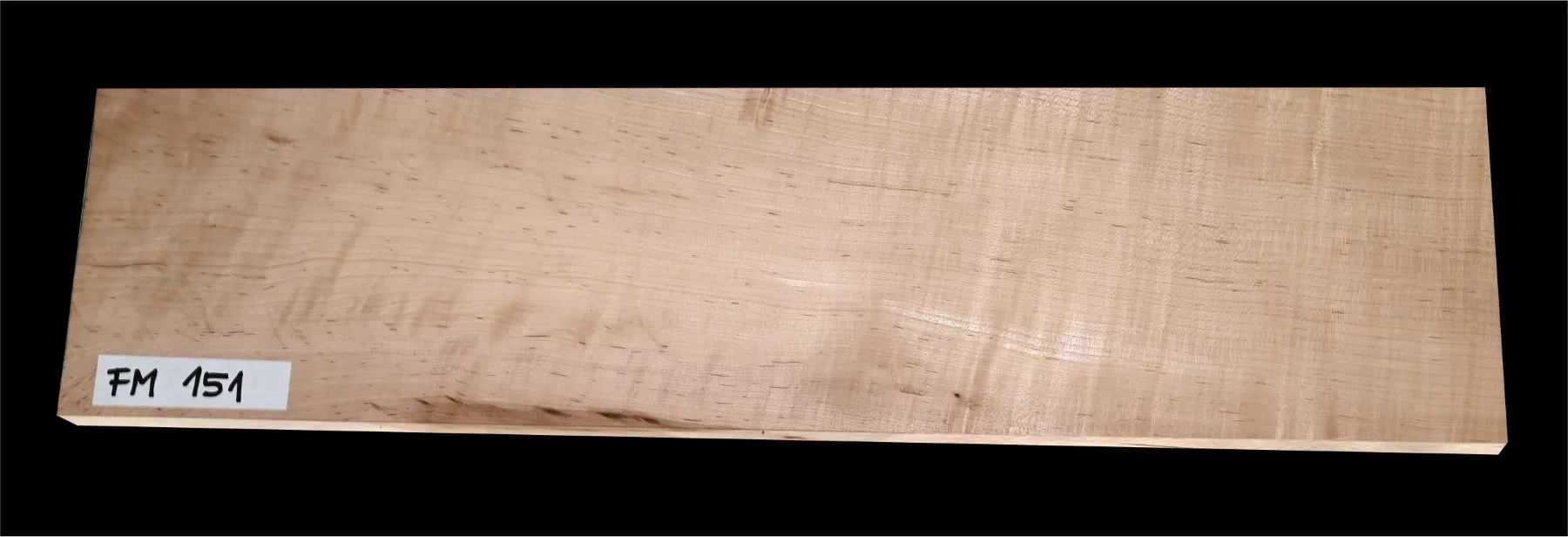 Javor Fladrový FM151 Drevo na Gitarový Krk 770 x 190 x 30 mm Javor Fladrový FM151 Drevo na Gitarový Krk 770 x 190 x 30 mm