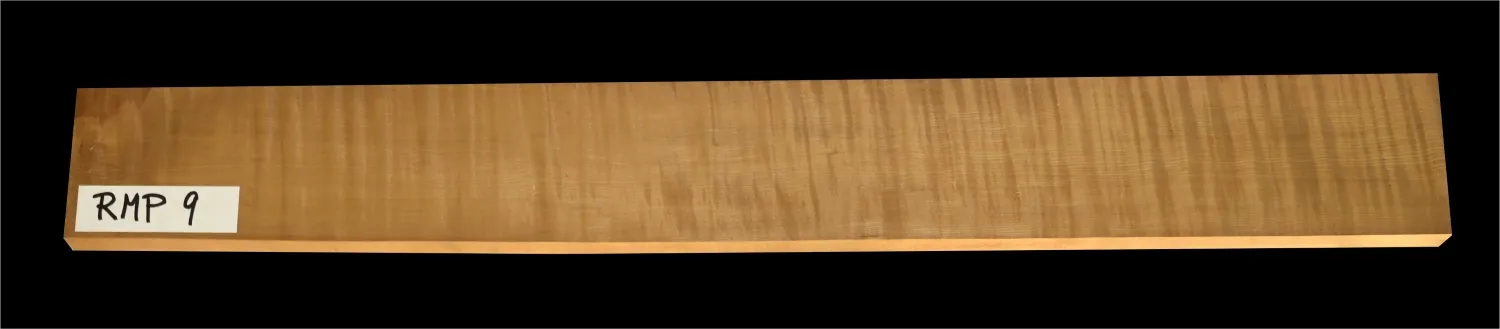Pečený Javor Vlnkový EU na výrobu Gitarového krku RMP-9 -875 x 110 x 27 mm
