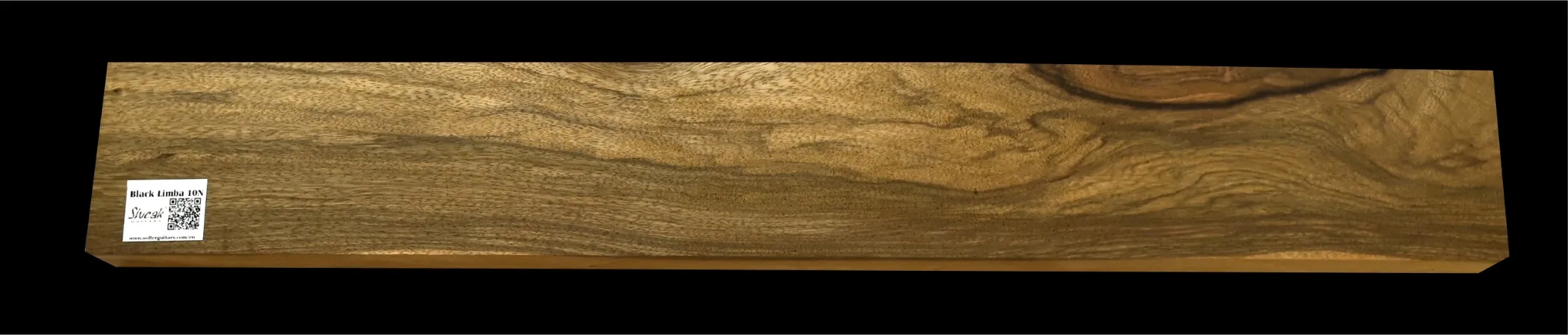 Čierna Limba (Korina) – Drevo na gitarový krk BL10 | 835 x 120 x 48 mm Čierna Limba (Korina) – Drevo na gitarový krk BL10 | 835 x 120 x 48 mm