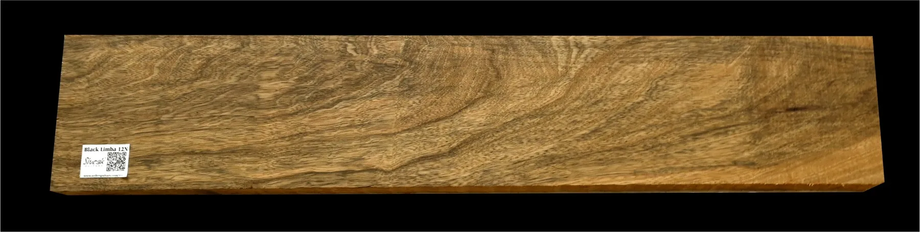 Čierna Limba (Korina) – Drevo na gitarový krk BL12 | 855/845 x 160 x 48 mm Čierna Limba (Korina) – Drevo na gitarový krk BL12 | 855/845 x 160 x 48 mm