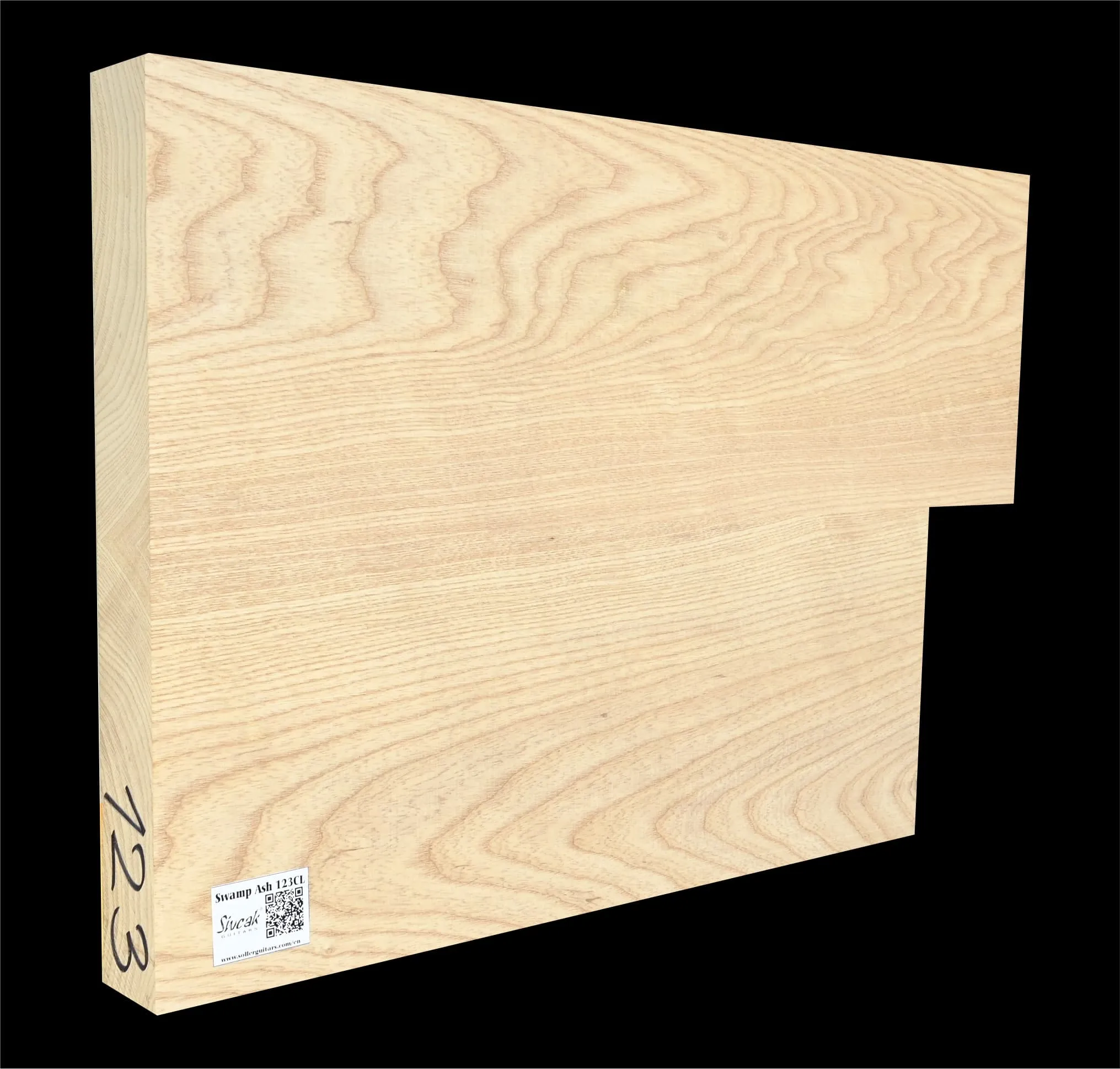 Bahenný Jaseň Gitarové Drevo SWE 123CL - 575/495 x 380 x 46 mm Bahenný Jaseň Gitarové Drevo SWE 123CL - 575/495 x 380 x 46 mm