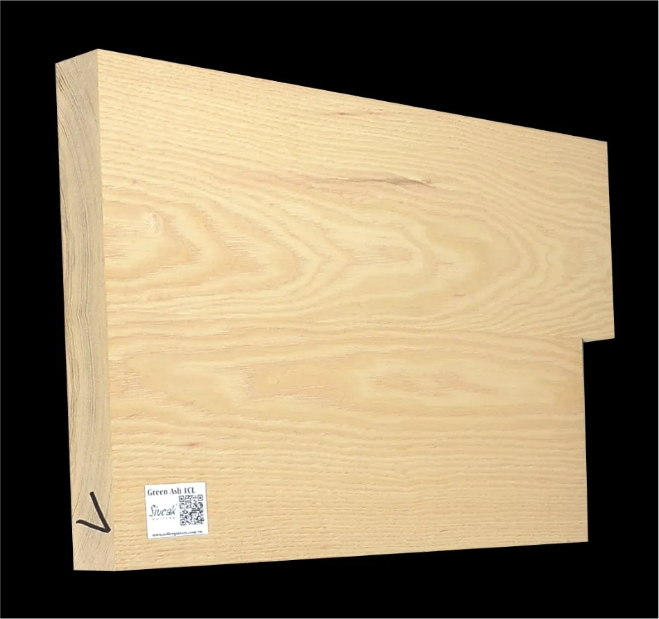 Jaseň Americký– Drevo na telo gitary AG 1 CL - 495/450 x 323 x 46 mm