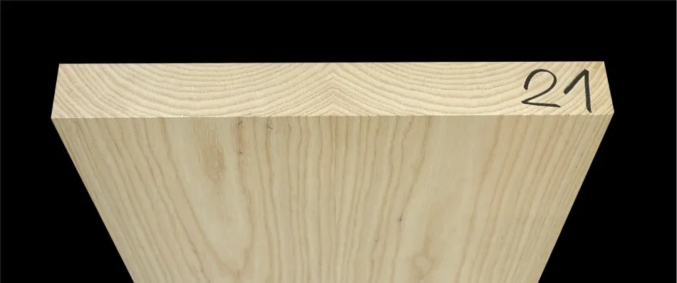 Jaseň Americký– Drevo na telo gitary AG 21 CL - 545 x 370 x 43 mm