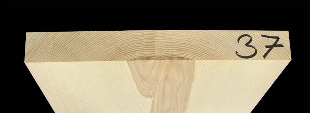 Jaseň Európsky JSE 37 CL - 560/490 x 350 x 46 mm