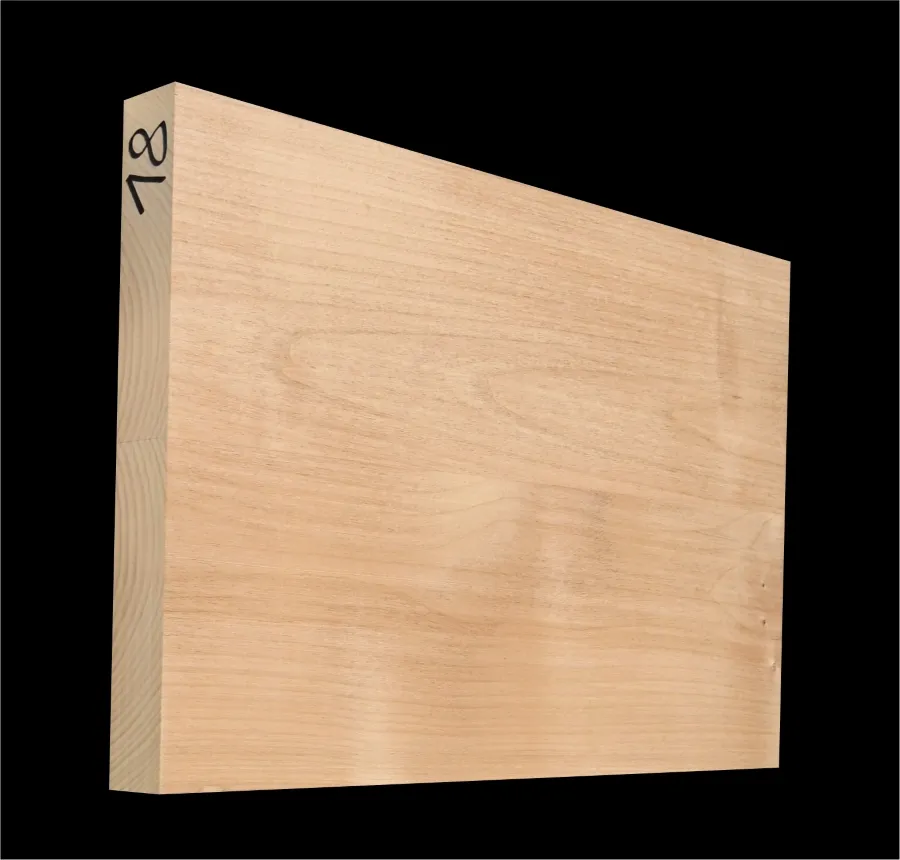 Americká Jelša Gitarové drevo ARA 18 CL - 560 x 370 x 46 mm