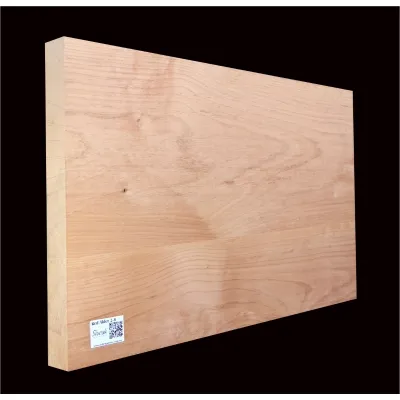 Americká Jelša Gitarové drevo ARA 8 - 565 x 390/370 x 46 mm 