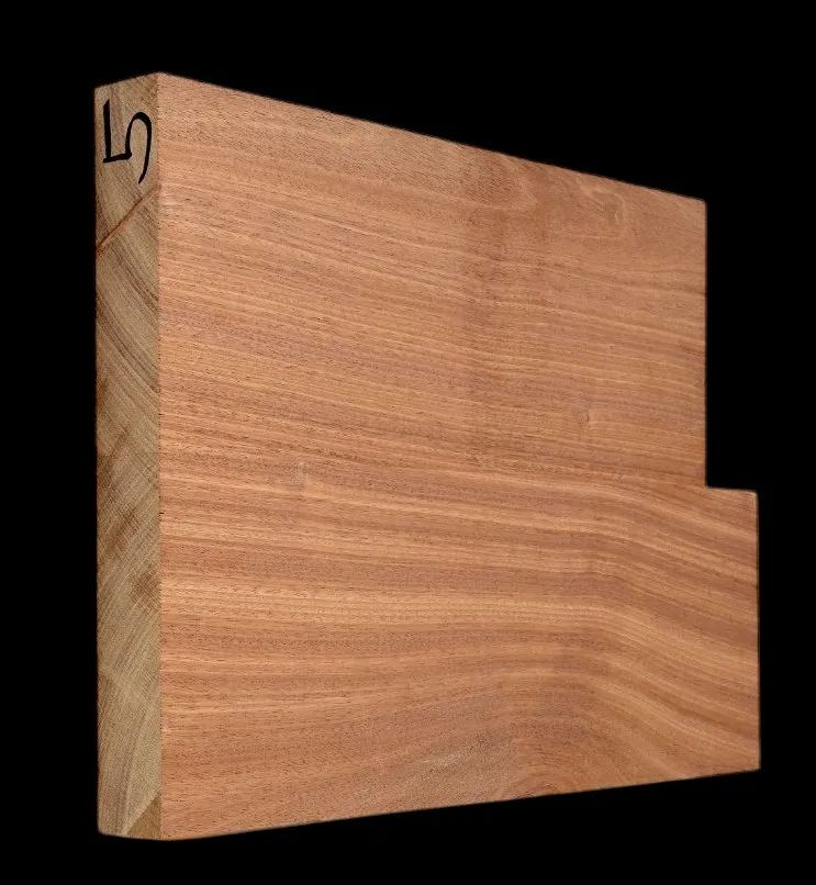 Mahagón Drevo na Gitaru MHGS 5CL - 485/430 x 340 x 46 mm Mahagón Drevo na Gitaru MHGS 5CL - 485/430 x 340 x 46 mm