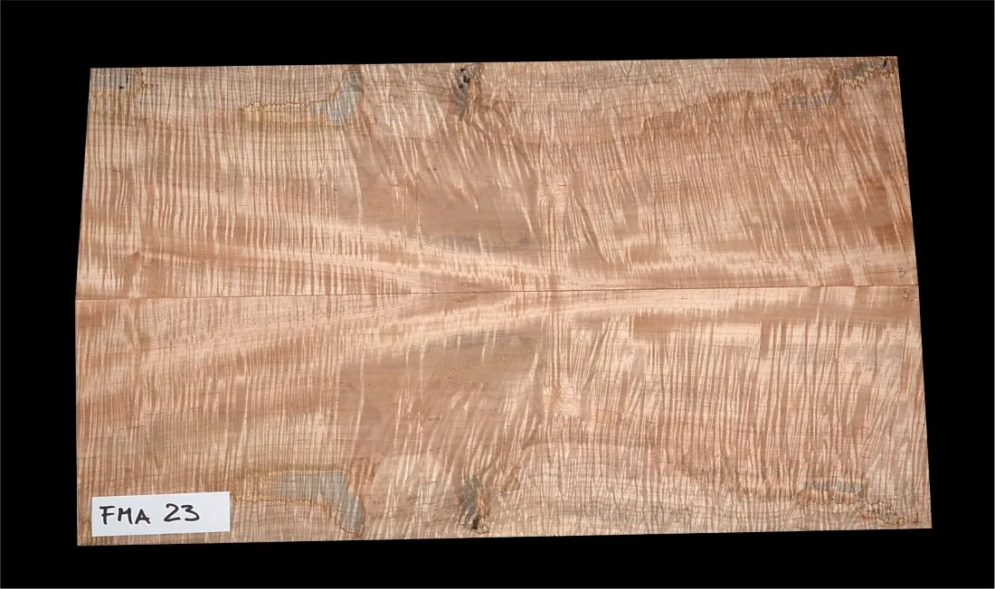 Javor Vlnitý Vrchná doska na Gitaru - Basgitaru FMA 23 - 650 x 380 x 6,5 mm