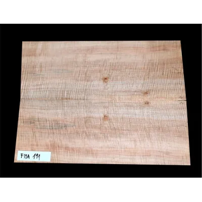 Javor Vlnitý Vrchná doska na Gitaru - Basgitaru FMA 191 - 550 x 440/430 x 5 mm