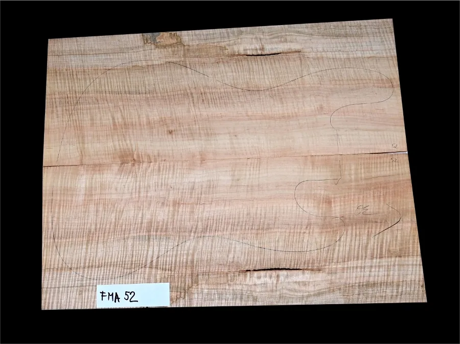 Javor Vlnitý Vrchná doska na Gitaru - Basgitaru FMA 52- 550 x 440 x 5,3 mm Javor Vlnitý Vrchná doska na Gitaru - Basgitaru FMA 52- 550 x 440 x 5,3 mm