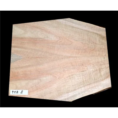 Javor Vlnitý Vrchná doska na Gitaru - Basgitaru FMA 8- 605 x 560/480 x 5,2 mm