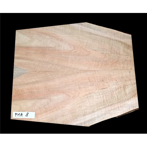 Javor Vlnitý Vrchná doska na Gitaru - Basgitaru FMA 8- 605 x 560/480 x 5,2 mm