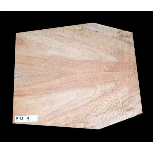 Javor Vlnitý Vrchná doska na Gitaru - Basgitaru FMA 9- 605 x 580/480 x 5,2 mm