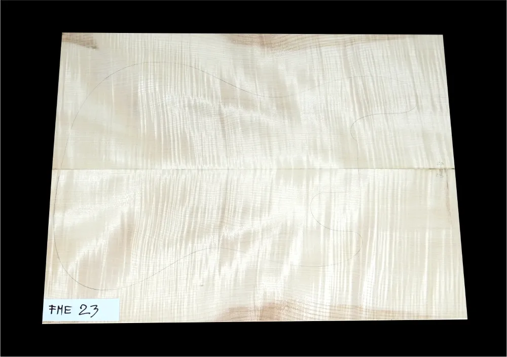 Javor Vlnitý EU - Vrchná doska na Gitaru / Basgitaru FME 23- 580 x 435 x 6,2 mm Javor Vlnitý EU - Vrchná doska na Gitaru / Basgitaru FME 23- 580 x 435 x 6,2 mm