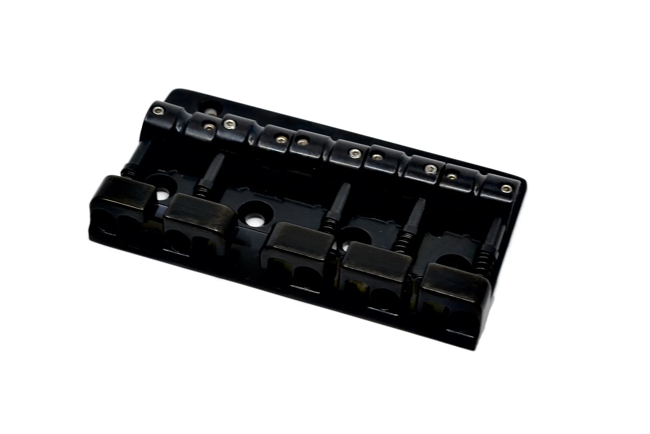 Gotoh J510SJ-5 – Kobylka pre 5-strunovú basgitaru, Čierna