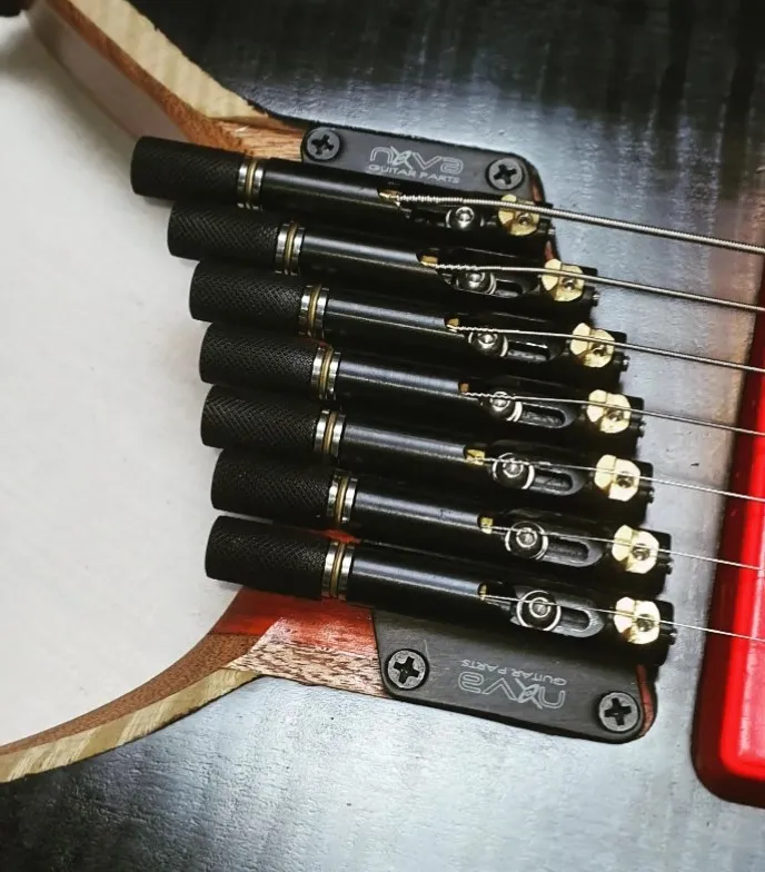 Nova Guitar Parts – Multiscale kobylka (7-strunová), Čierna