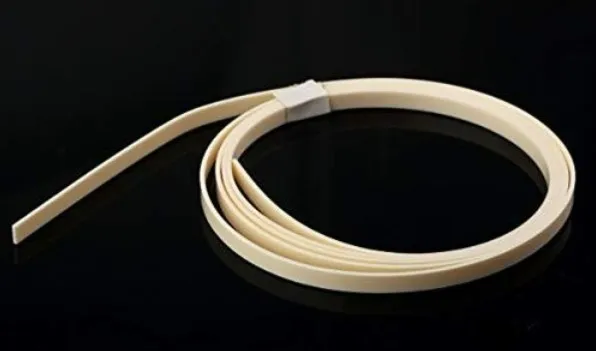 Hosco lemovací pásik 1630 x 7 x 0,5 mm (Krémový)