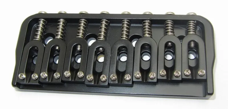 Hipshot – Pevná Kobylka pre 8-strunovú Gitaru (.125), Čierna (41080B)