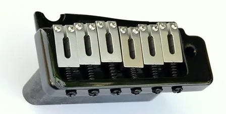 Wilkinson WVP-SB Tremolo Pre 6-strunovú Gitaru Čierna