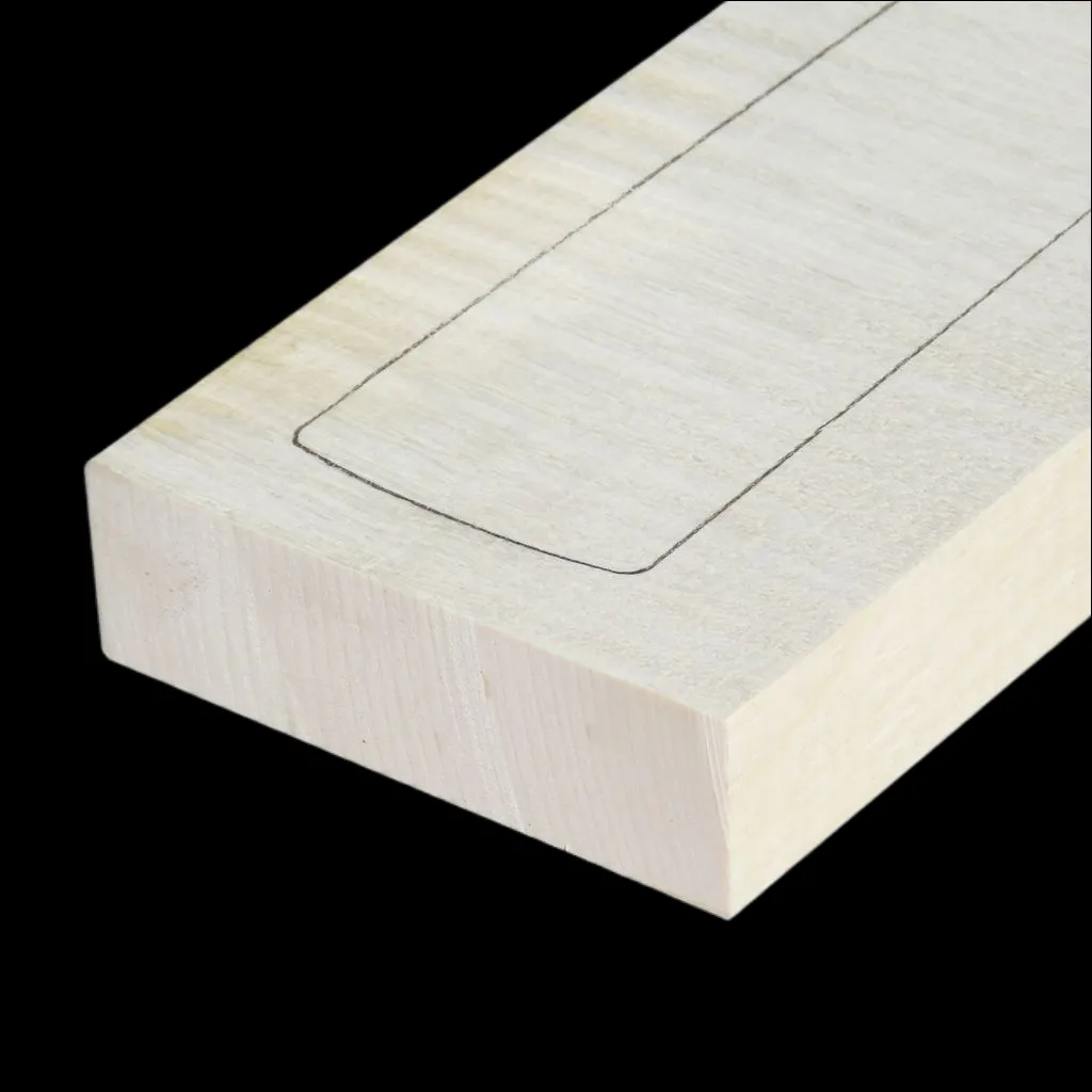 Európsky javor JVG 2-13– Drevo na Gitarový Krk 2.trieda 750-720 x 130 x 26mm